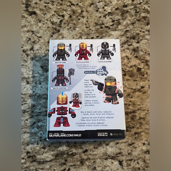 Spartan Soldier EVA - Halo Odd Pods Action Figure Series 1 Collectible - Picture 3 of 4